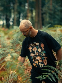 Koszulka czorno grziby - uniseks