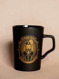 Kubek Grubiorz czorno - złoty