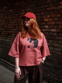 Bluza babko z krótkim rynkowkiym fafiki